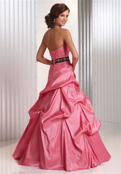 فساتين خطوبه 2013 فساتين سواريه evening-dresses (8).jpg